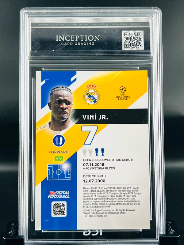 Cromo Vinicus Jr Topps TTF /75 mint 9 inception card grading