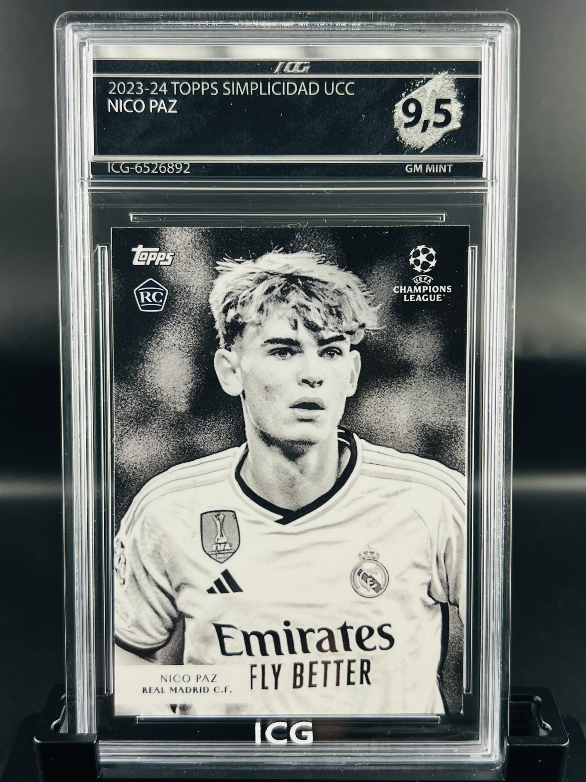 Cromo de fútbol Nico Paz topps simplicidad Inception Card Grading GM MINT 9,5