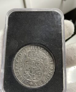 8 reales 1734 Felipe V .Procedente del Naufragio del naufragio del ROOSWIJK, ( Dutch East indiaman sunk goodwin sands 1739) Con certificado original Firma de Terry Hiron on Behalf of Salvors