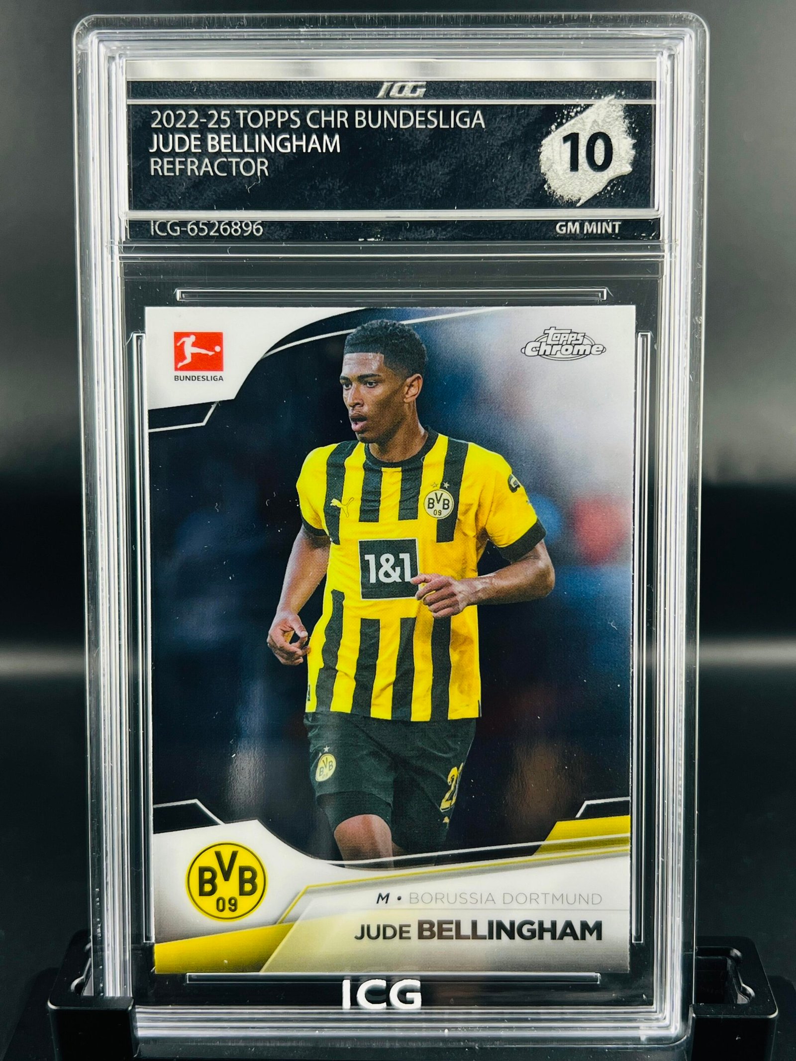 Otra vista de Cromo de fútbol Jude Bellingham Refractor Topps ICG GM MINT 10