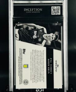 Otra vista de Cromo de Pau Torres Topps Simplicidad · GM MINT 10· Inception Card Grading · ICG · Sports Cards · TCG