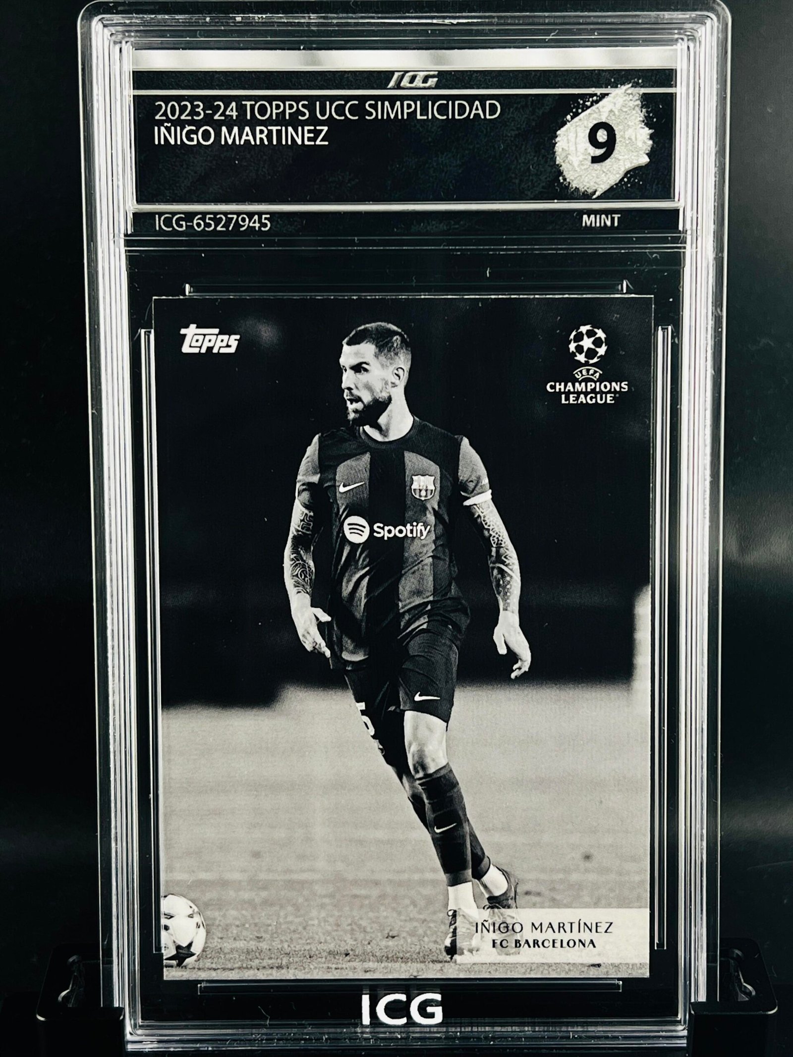 Otra vista de Cromo de fútbol Iñigo Martinez Topps Simplicidad · MINT 9 · Inception Card Grading · ICG · Sports Cards · TCG