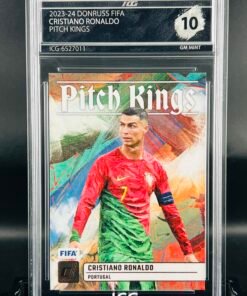 Otra vista de Cromo de fútbol Cristiano Ronaldo Panini Donruss Pitch kings Inception Card Grading GM MINT 10 sport cards