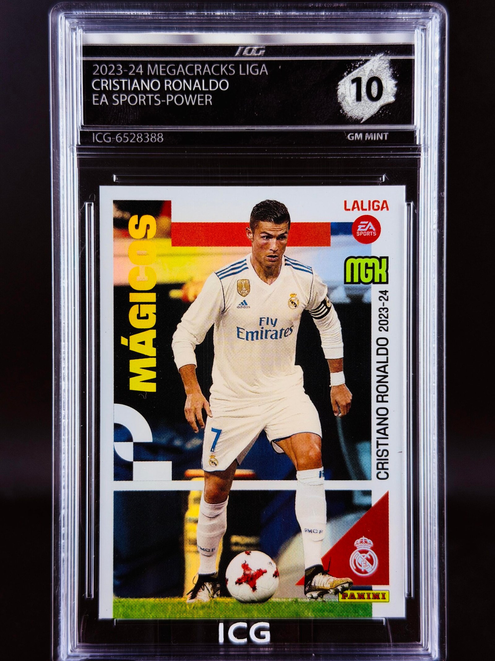 Otra vista de Cromo Cristiano Ronaldo Panini Megacracks GEM MINT 10 · Inception Card Grading · ICG · Sports Cards · TCG