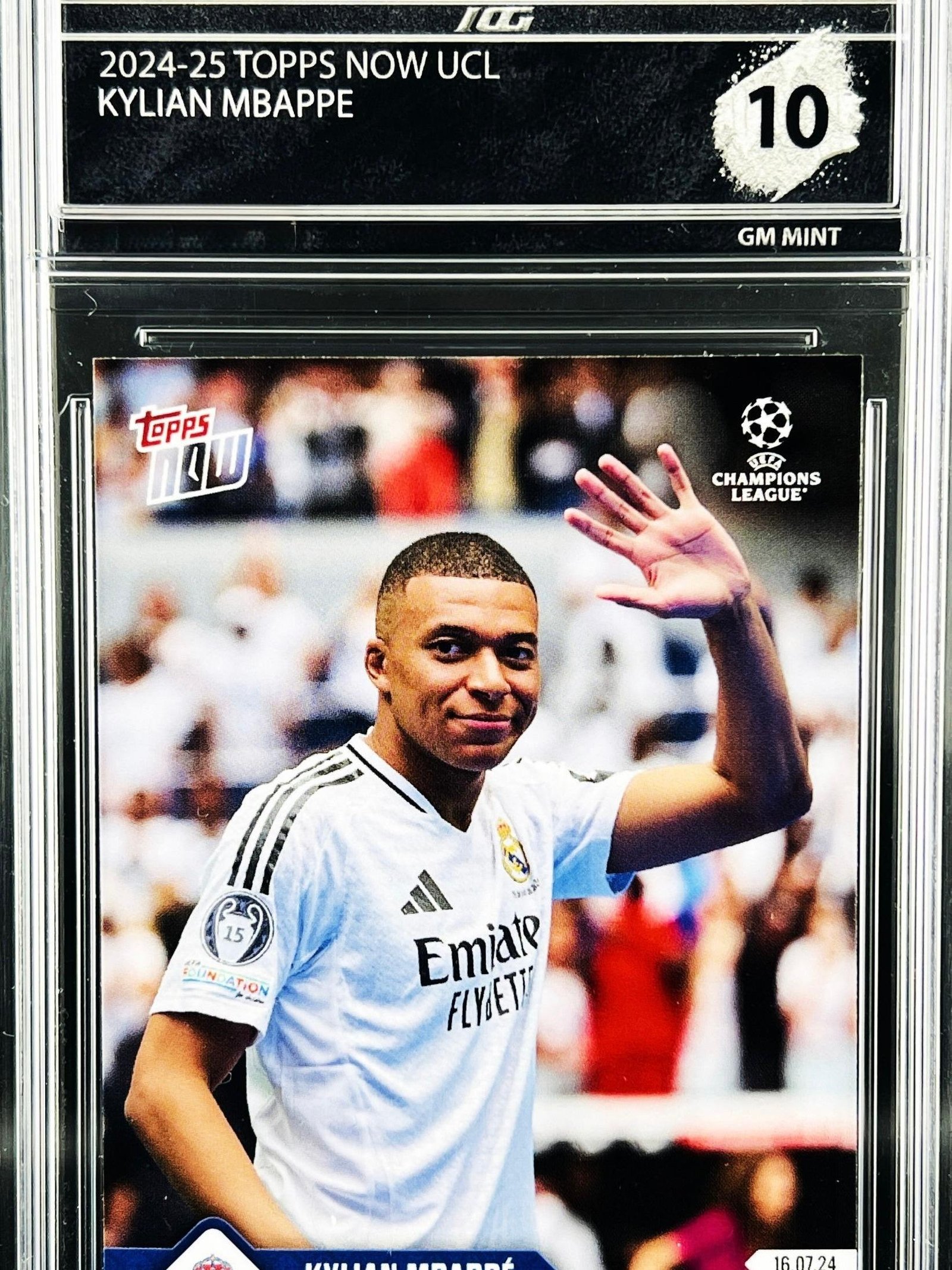 Otra vista de Cromo Kylian Mbappe TOPPS NOW UCL GEM MINT 10 · Inception Card Grading · ICG · Sports Cards · TCG