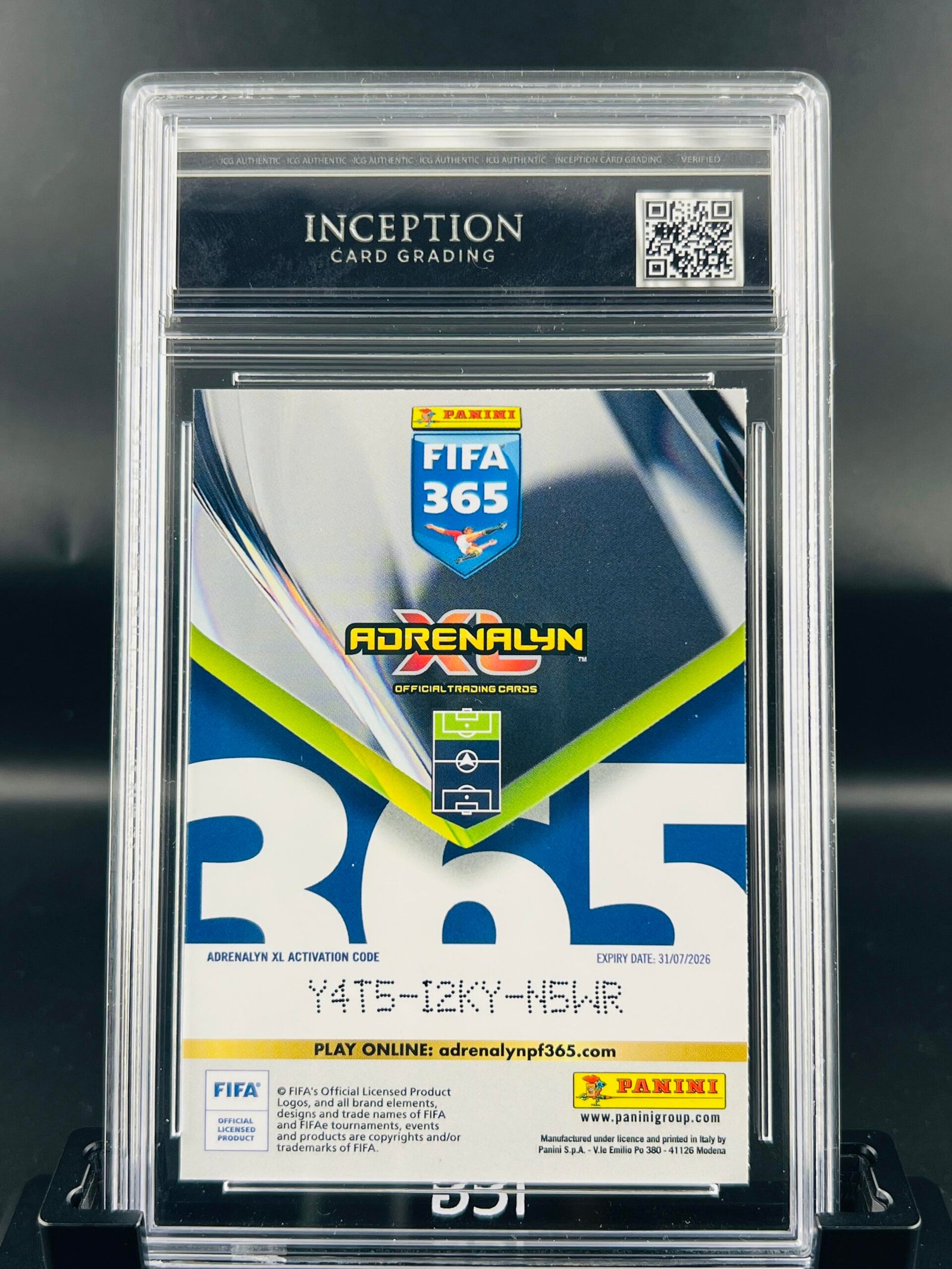 Otra vista de Cromo de fútbol Lamine Yamal Panini Adrenalyn Fifa 365 ICG Gem Mint 10