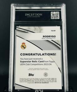 Otra vista de Cromo Parche Rodrygo Topps /199 · GEM MINT 10 · Inception Card Grading · ICG · Sports Cards · TCG