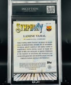 Otra vista de Cromo de fútbol Lamine Yamal Topps Finest Symphony Inception Card Grading GM MINT 10 sport cards