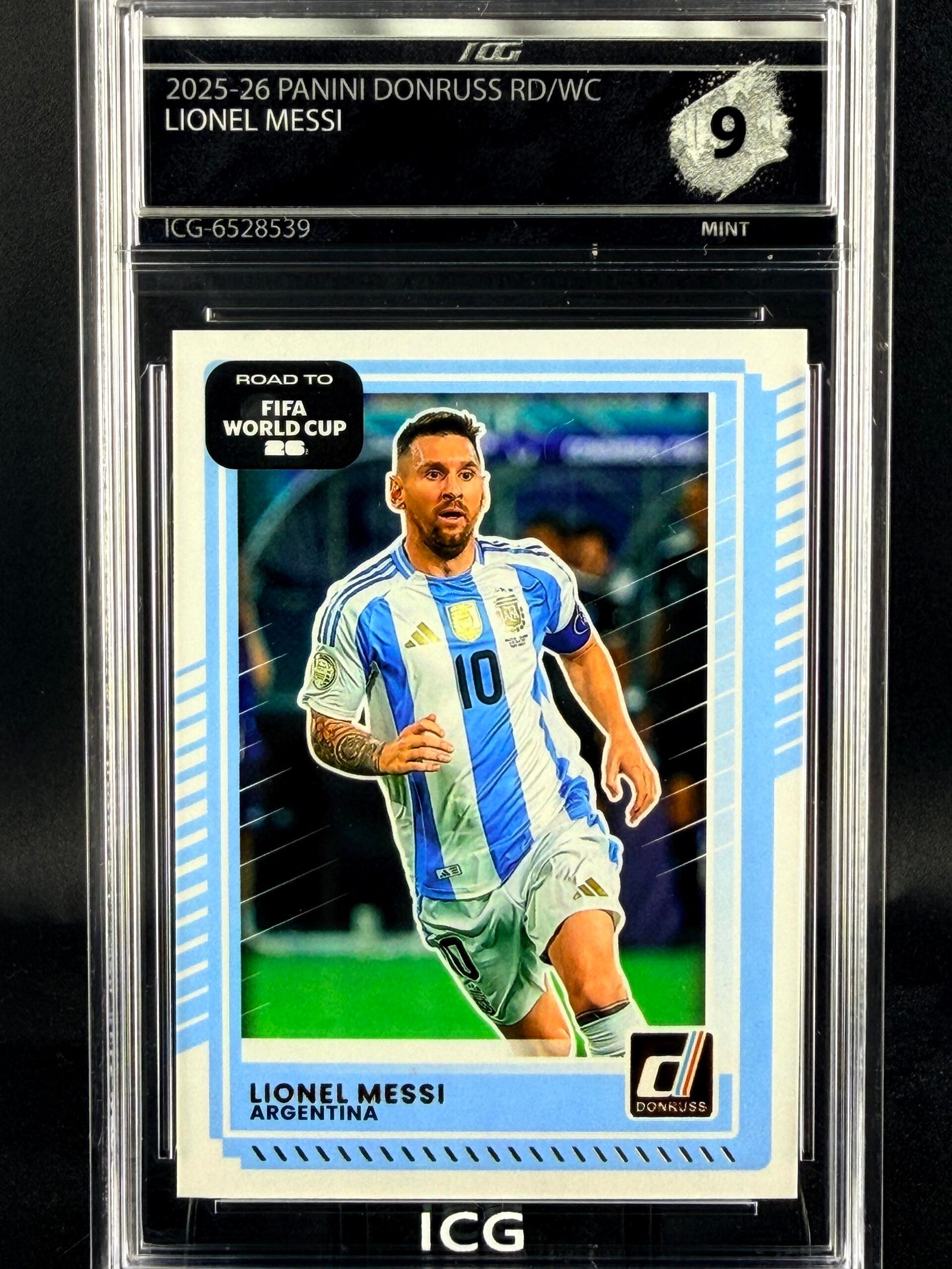 Fotografía de Cromo Lionel Messi Panini Donruss World Cup MINT 9 · Inception Card Grading · ICG · Sports Cards · TCG
