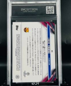 Otra vista de Cromo de fútbol Lamine Yamal TOPPS UCL Japan Inception Card Grading GM MINT 10 sport cards