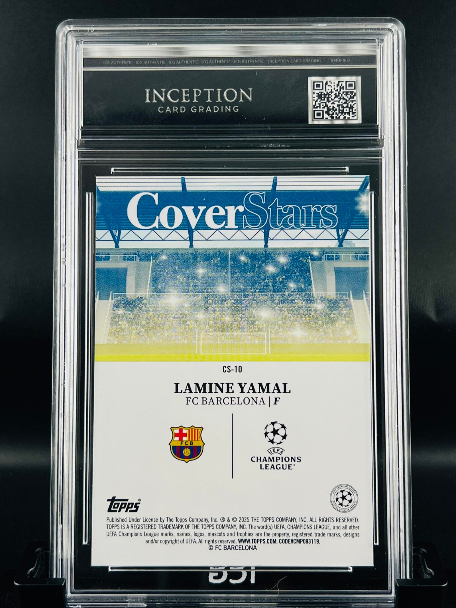 Otra vista de Cromo de fútbol Lamine Yamal TOPPS Cover Stars Inception Card Grading GM MINT 9,5 sport cards