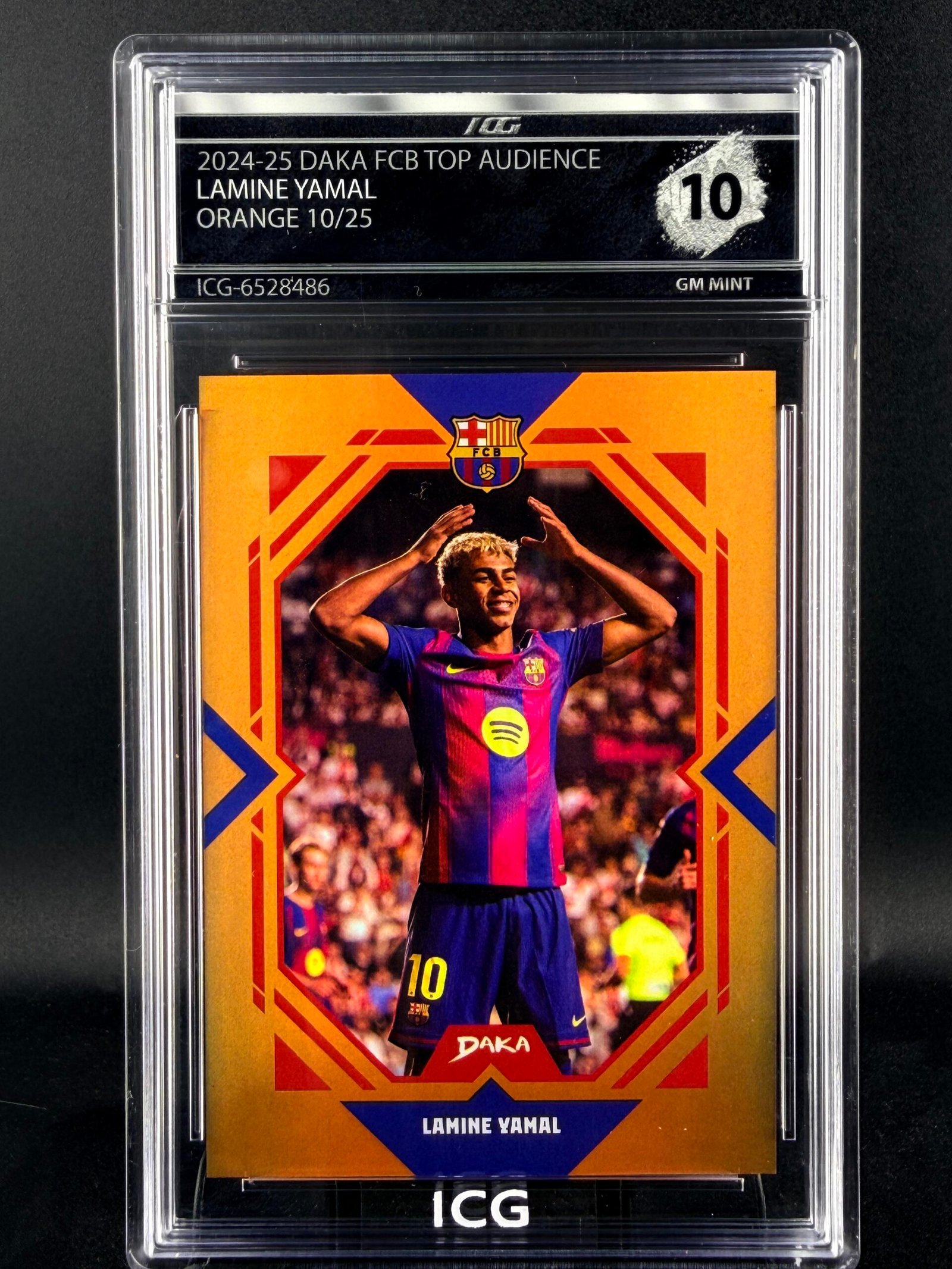 Otra vista de Cromo Lamine Yamal 10/25 DAKA GEM MINT 10 · Inception Card Grading · ICG · Sports Cards · TCG