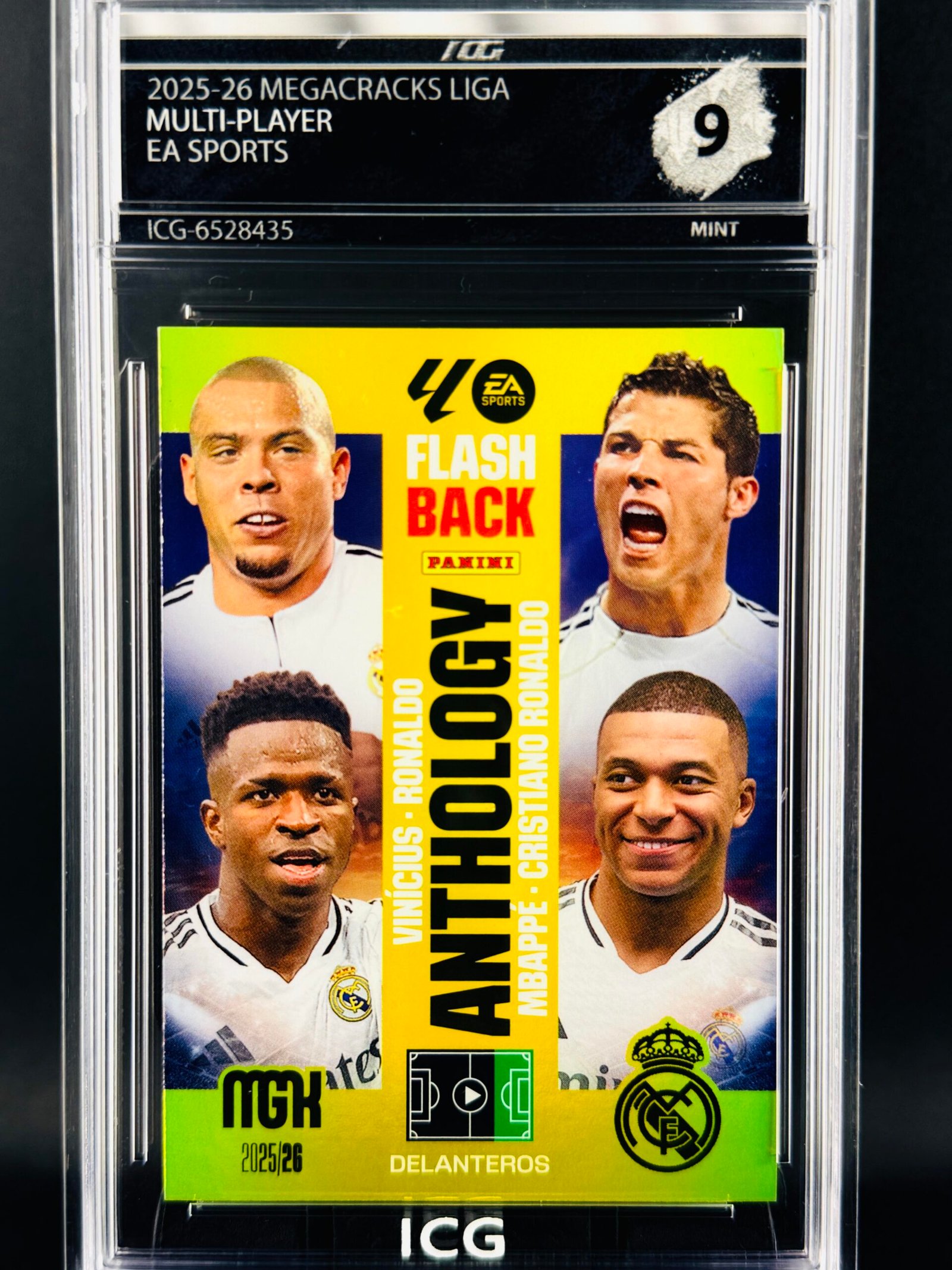Otra vista de Cromo Cristiano Ronaldo, Ronaldo Nazario, Mbappe, Vinicius Panini Megacracks MINT 9 · Inception Card Grading · ICG · Sports Cards · TCG
