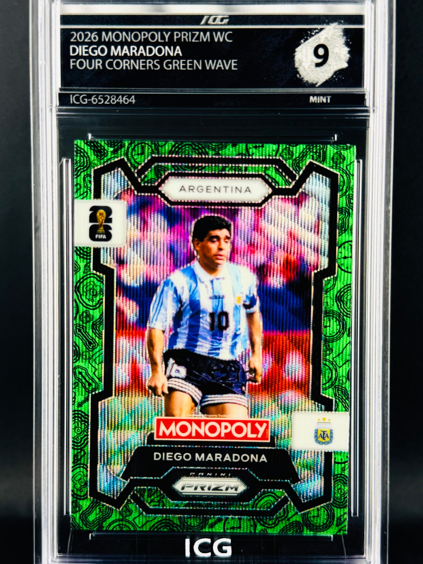Otra vista de Cromo Diego Maradona Four Corners Green Wave PRIZM Panini Fifa World Cup Monopoly MINT 9 · Inception Card Grading · ICG · Sports Cards · TCG