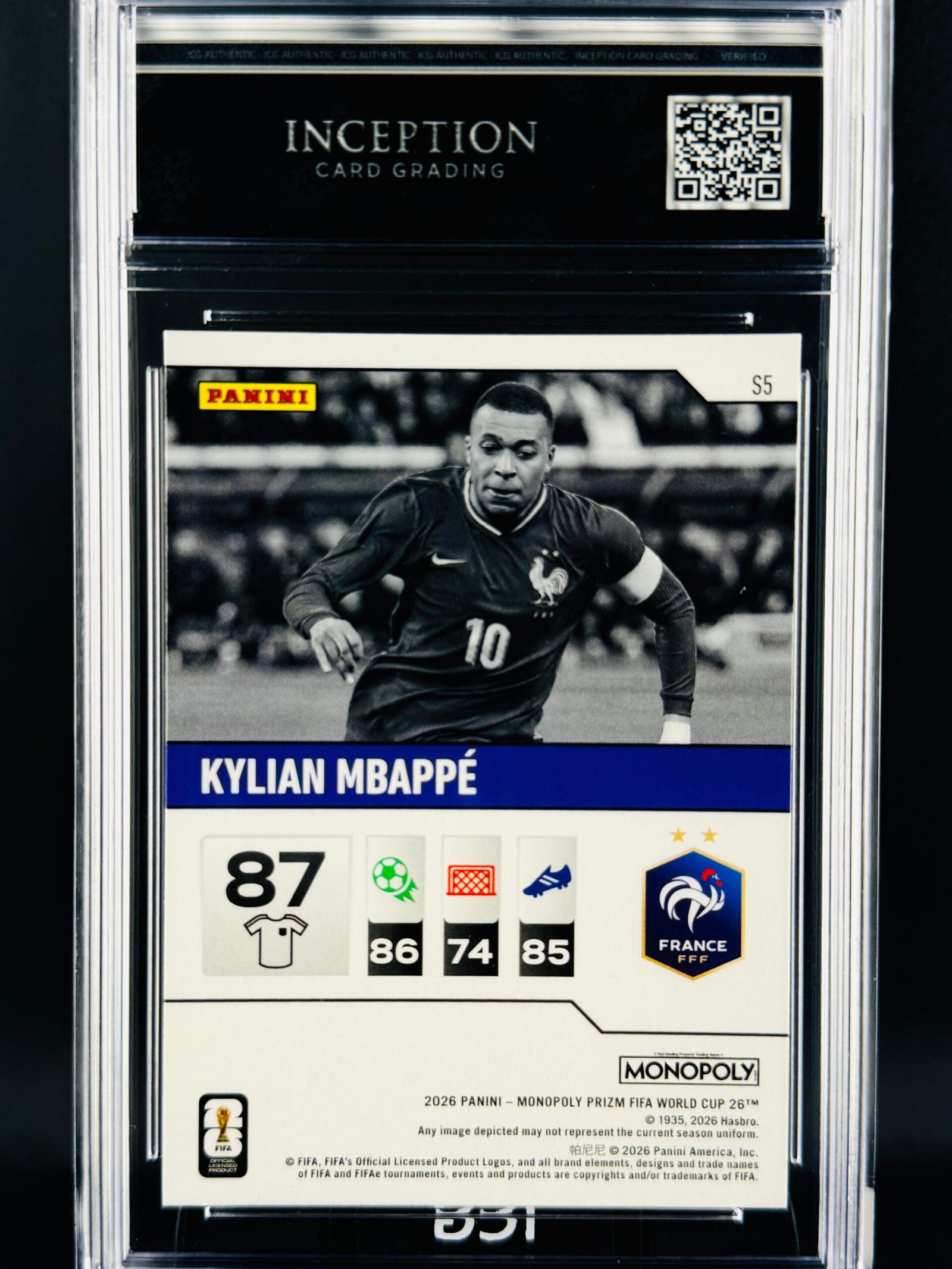 Otra vista de Cromo Kylian Mbappe Panini Fifa World Cup Monopoly Starter Deck GEM MINT 10 · Inception Card Grading · ICG · Sports Cards · TCG