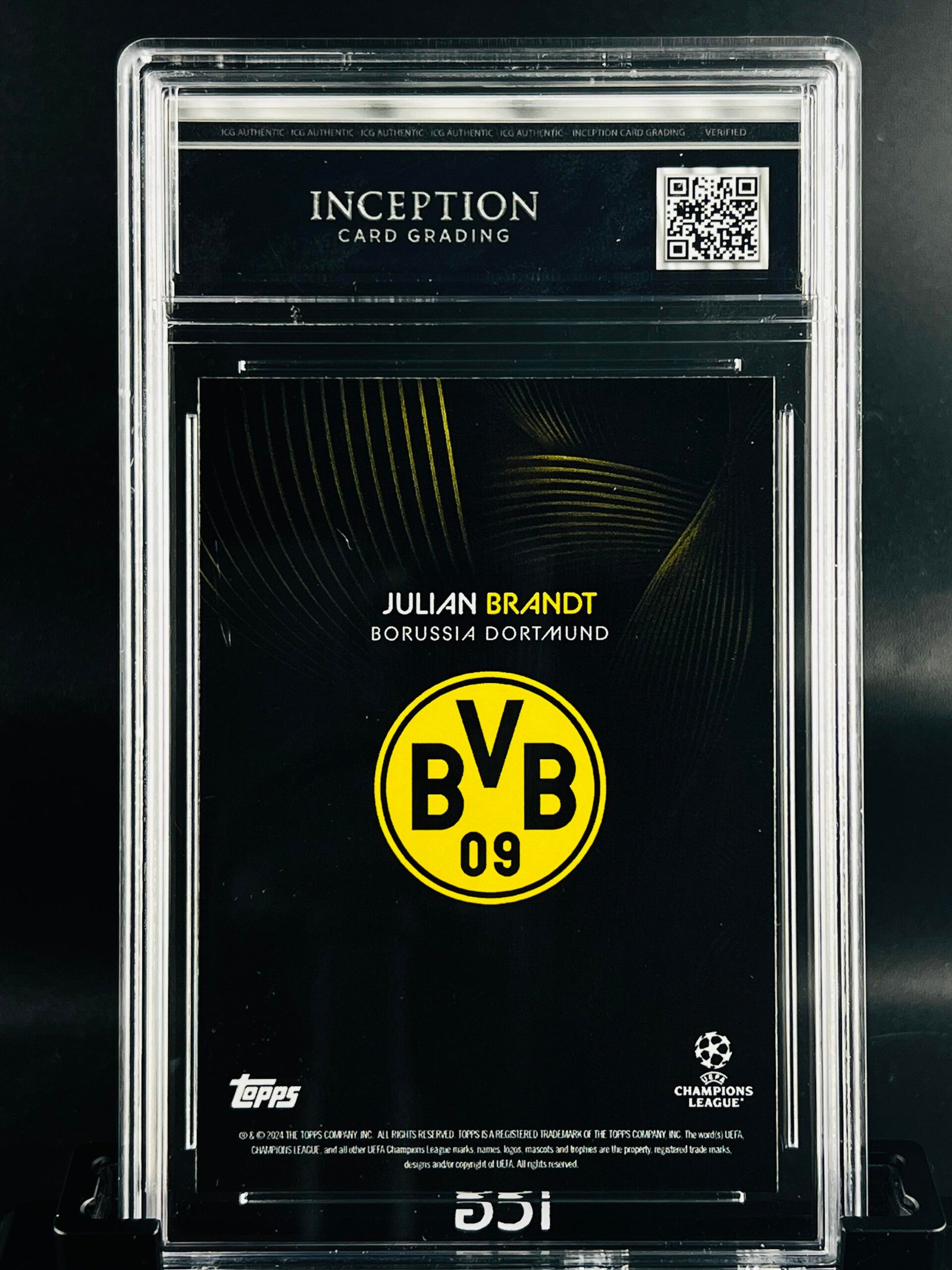 Otra vista de Cromo de fútbol Julian Brandt Topps Knockout · GEM MINT 10 · Inception Card Grading · ICG · Sports Cards · TCG