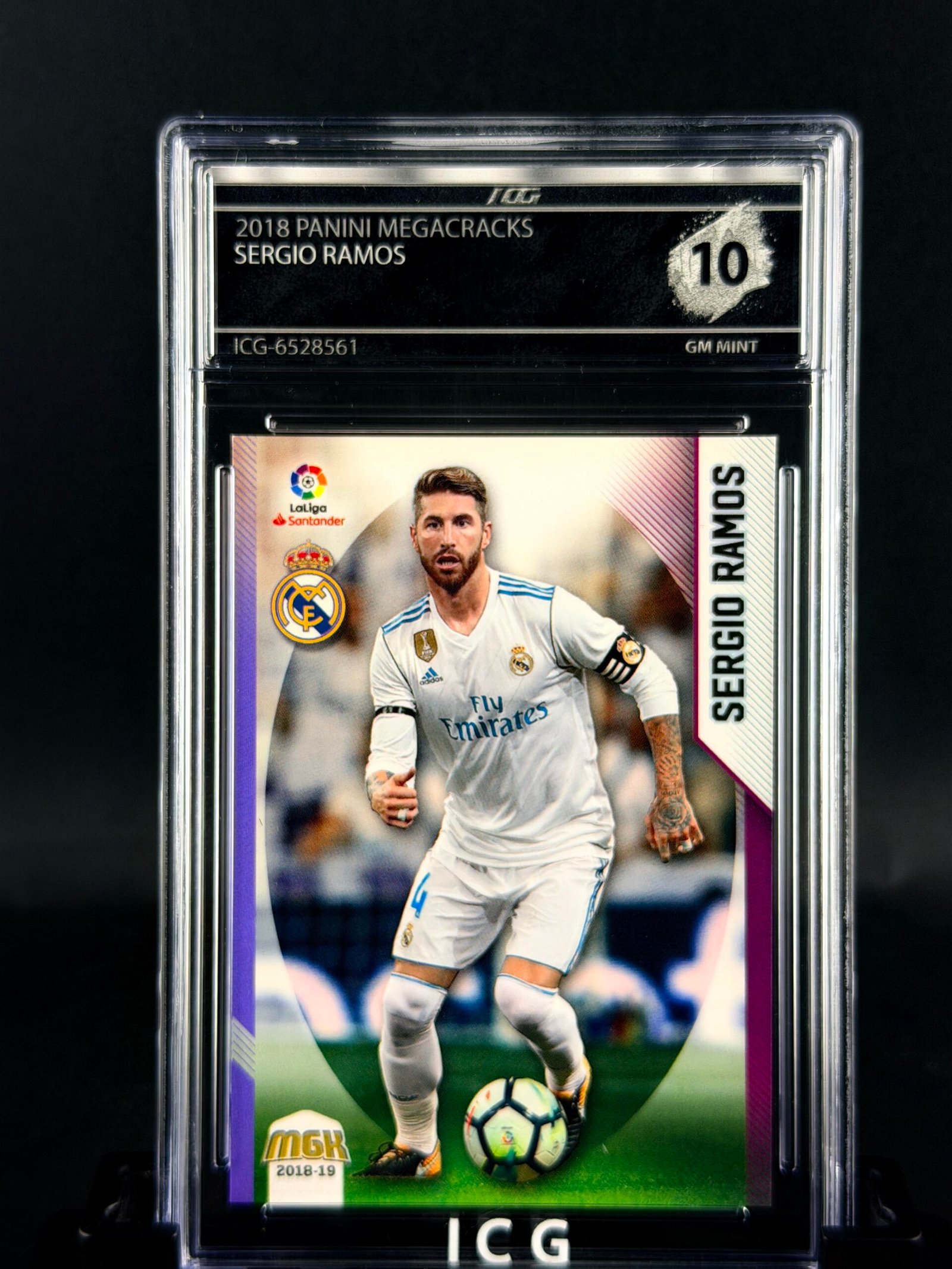 Fotografía de Cromo Sergio Ramos Panini Megacracks GEM MINT 10 · ICG
